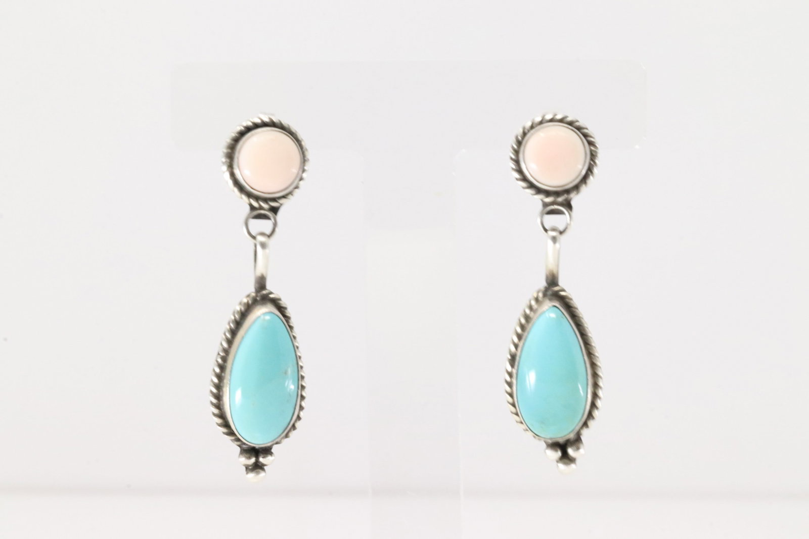Native America Navajo Sterling Silver Pink Conch Shell & Kingman Turquoise Post / dangling Earring's: This is a Native America Navajo Sterling Silver Pink Conch Shell & Kingman Turquoise Post / Dangling Earring's By Judith Dixon.