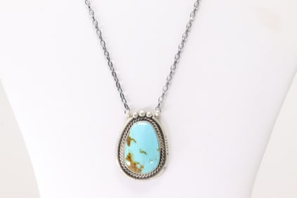Native America Navajo Sterling Silver Kingman Turquoise Necklace By Brandon Etcitty.