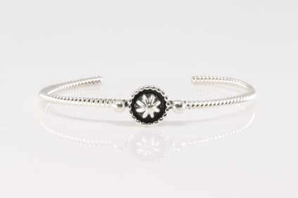Native America Navajo Sterling Silver Solid Bracelet Cuff By Sheena Jack.