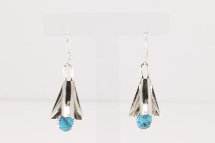 Native America Navajo Sterling Silver Turquoise Dangling Earring's By Louise Yazzie.