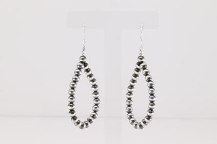 Native America Navajo Sterling Silver Pearl Beaded Dangling Earring's By Isabelle John.