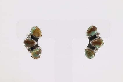 Native America Navajo Sterling Silver Kingman Turquoise Post Earring's By Maxine Ramirez.