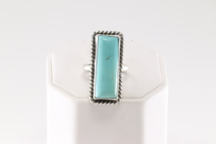 Native America Navajo Sterling Silver Turquoise Ring By Dixon.