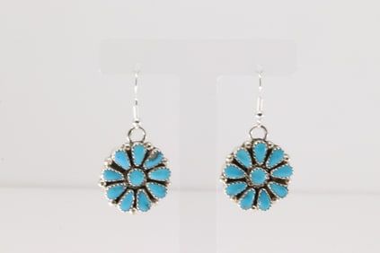 Native America Navajo Sterling Silver Kingman Turquoise Dangling Earring's By Alicia Wilson.
