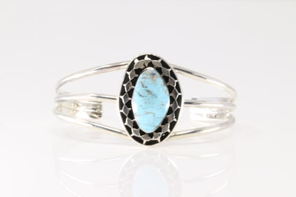 Native America Navajo Sterling Silver Turquoise Bracelet Cuff By Raymond Yazzie.