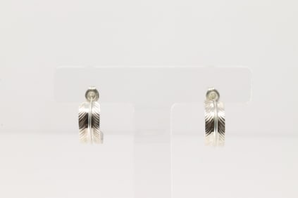 Native America Navajo Sterling Silver Feather Hoop Earring's By Aaron Davis.