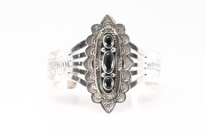 Native America Navajo Sterling Silver Black Onyx Bracelet Cuff By Eula While.