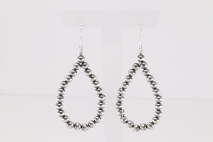 Native America Navajo Sterling Silver Pearl Beaded Dangling Earring's By Isabelle John.