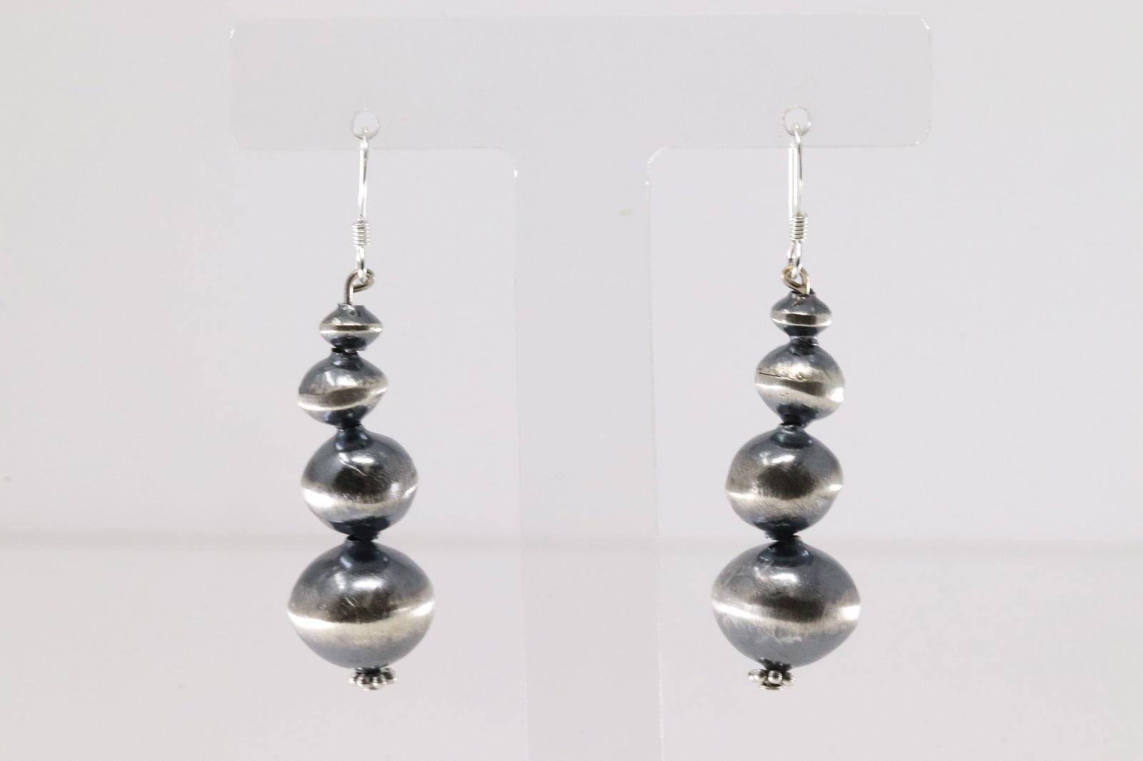 Native American Navajo Sterling Silver Pearl Beaded Dangling Earring's By Treva Jim.: This is a Native American Navajo Sterling Silver Pearl Beaded Dangling Earring's By Treva Jim.