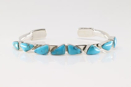 Native America Navajo Sterling Silver Turquoise Bracelet Cuff By Sadie Jim.