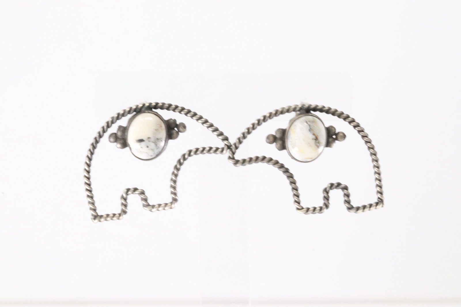 Native America Navajo Sterling Silver White Buffalo Bear Post Earring's By L.A Jr.: This is a Native America Navajo Sterling Silver White Buffalo Bear Post Earring's By L.A Jr.