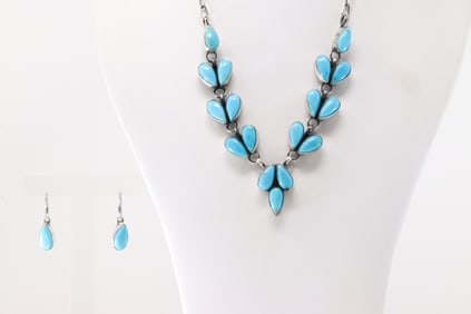 Native America Navajo Sterling Silver Kingman Turquoise Necklace & Earring's Set By Pansy Johnson.