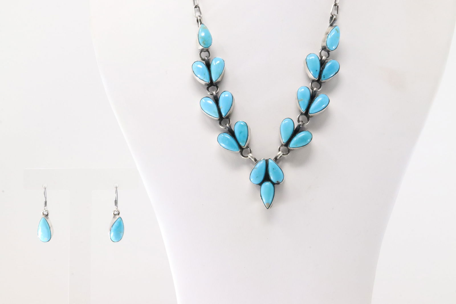 Native America Navajo Sterling Silver Kingman Turquoise Necklace & Earring's Set By Pansy Johnson. (1 of 6)