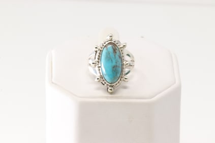 Native America Navajo Sterling Silver Turquoise Ring By Annette Chiquito.