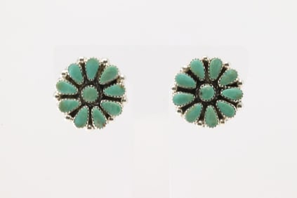 Native America Navajo Sterling Silver Kingman Turquoise Post Earring's By Alicia Wilson.