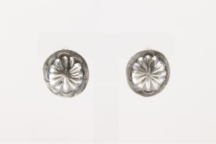 Native America Navajo Sterling Silver Conch Post Earring's By Joan Begay.