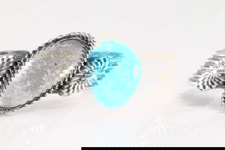 Native America Navajo Sterling Silver Kingman Turquoise Bracelet Cuff By Chimney Butte.: This is a Native America Navajo Sterling Silver Kingman Turquoise Bracelet Cuff By Chimney Butte. Total weight: 99.30 Grams.