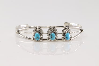 Native America Navajo Sterling Silver Turquoise Bracelet Cuff By Robert Martinez.