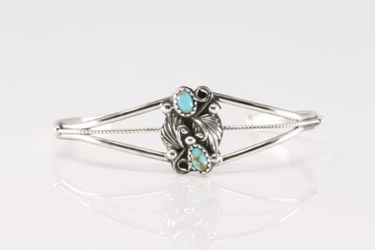 Native America Navajo Sterling Silver Turquoise Bracelet Cuff By Harris Largo.