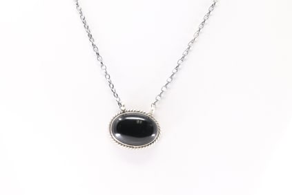 Native America Navajo Sterling Silver Black Onyx Neckalce By Eugene Balone.