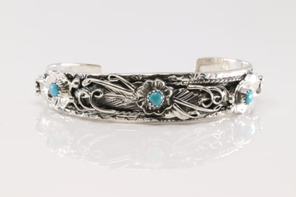 Native America Navajo Sterling Silver Turquoise Bracelet Floral By Bessie Joe.