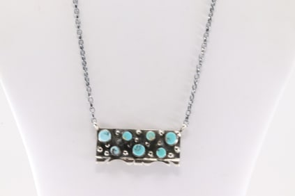 Native America Navajo Sterling Silver Kingman Turquoise Necklace By Steve Francisco.