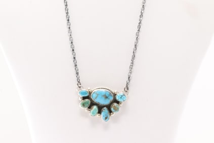 Native America Navajo Sterling Silver Kingman Turquoise Necklace By Geraldine James.