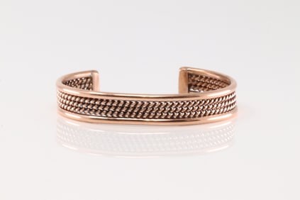 Native America Navajo Copper Bracelet Cuff By Elaine Tahe.