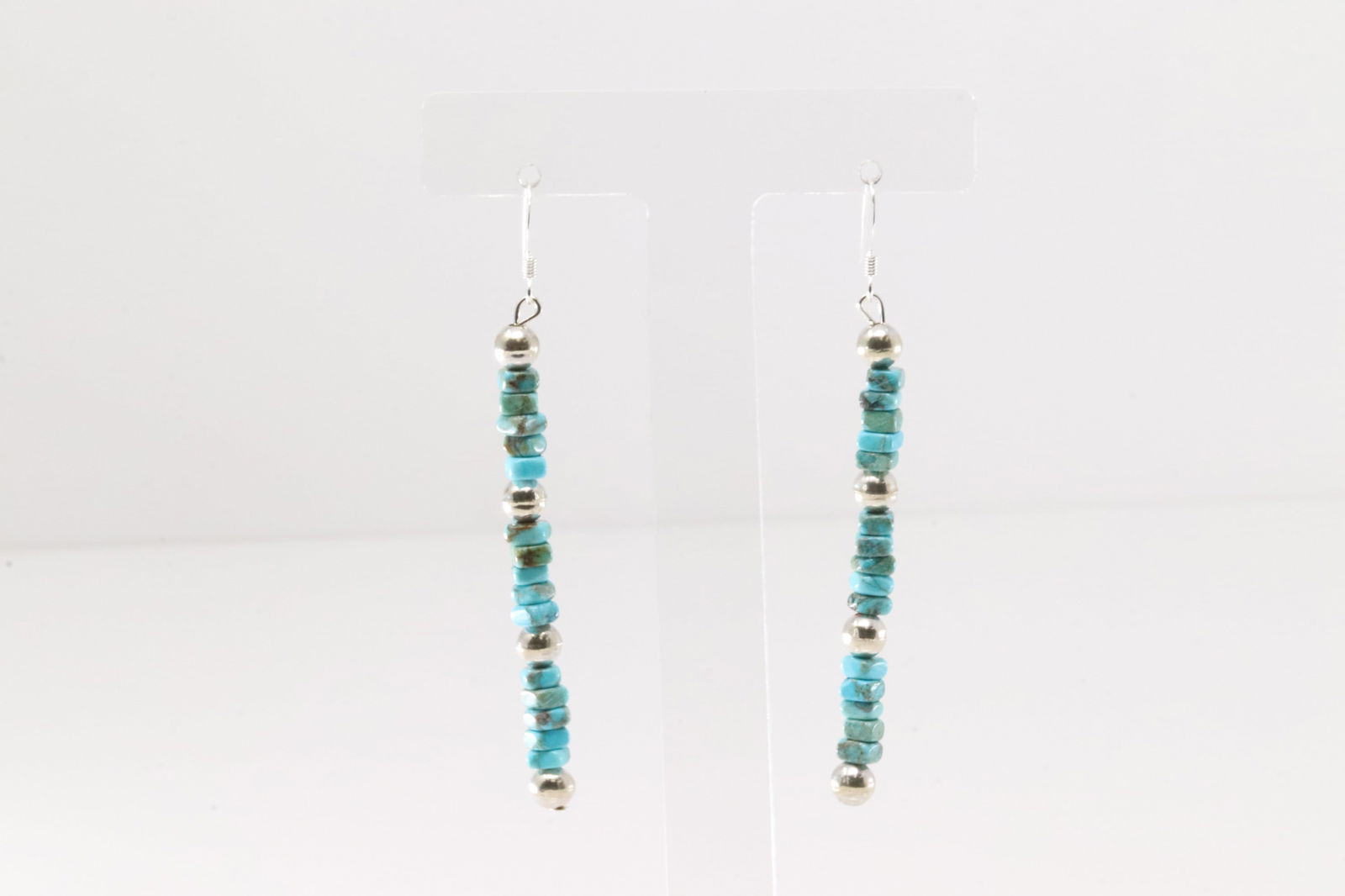 Native America Navajo Sterling Silver Beaded & Turquoise Dangling Earring's.: This is a Native America Navajo Sterling Silver Beaded & Turquoise Dangling Earring's.