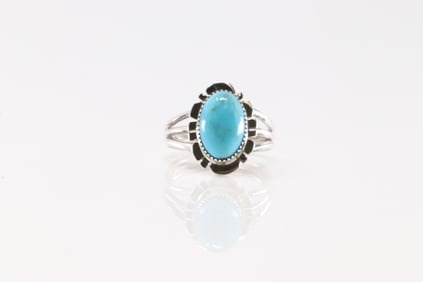 Native America Navajo Sterling Silver Turquoise Ring By Leona Delgarito.