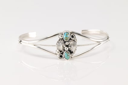 Native America Navajo Sterling Silver Turquoise Bracelet Cuff By Harris Largo.