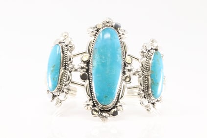 Native America Navajo Sterling Silver Turquoise Bracelet Cuff By Loretta Delgarito.