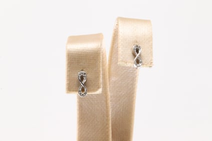 Diamond Stud Earring 10Kt.