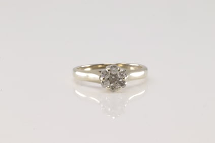 14K White Gold Cluster Diamond Ring