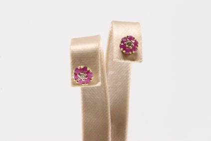 White Sapphire & Ruby Stud Earring 10Kt.