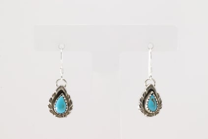Native America Navajo Sterling Silver Turquoise Dangling Earring's By Theresa Smith.