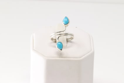 Native America Navajo Sterling Silver Turquoise Ring By Myra Benally.