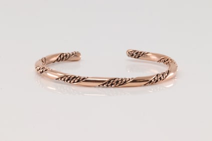 Native America Navajo Copper Bracelet Cuff By Elaine Tahe.