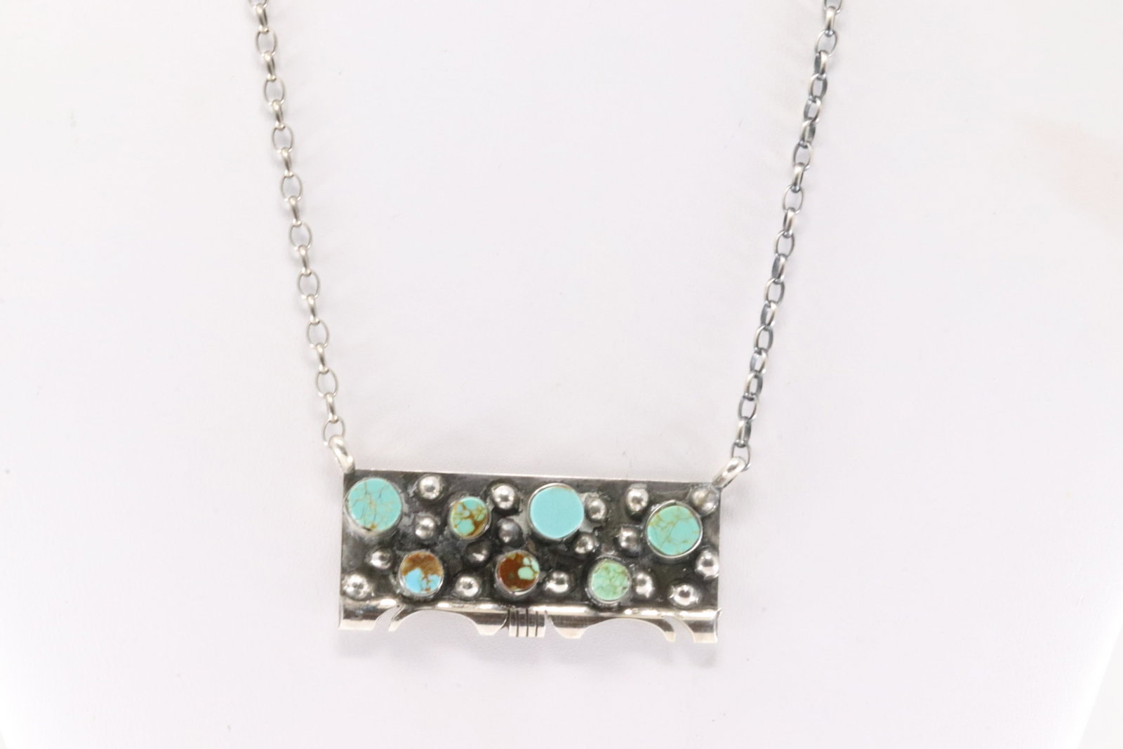 Native American Navajo Sterling Silver Kingman Turquoise Necklace By Steve Francisco.: This is a Native American Navajo Sterling Silver Kingman Turquoise Necklace By Steve Francisco. Necklace length: 16.00"