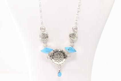 Native America Navajo Sterling Silver Turquoise Necklace By Gwendolyn Burnside.