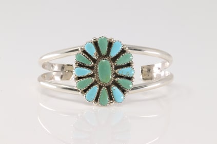 Native America Navajo Sterling Silver Kingman Turquoise Bracelet Cuff By Alicia Wilson.