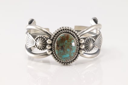 Native America Navajo Sterling Silver Kingman Turquoise Bracelet Cuff By Mike Calladito.