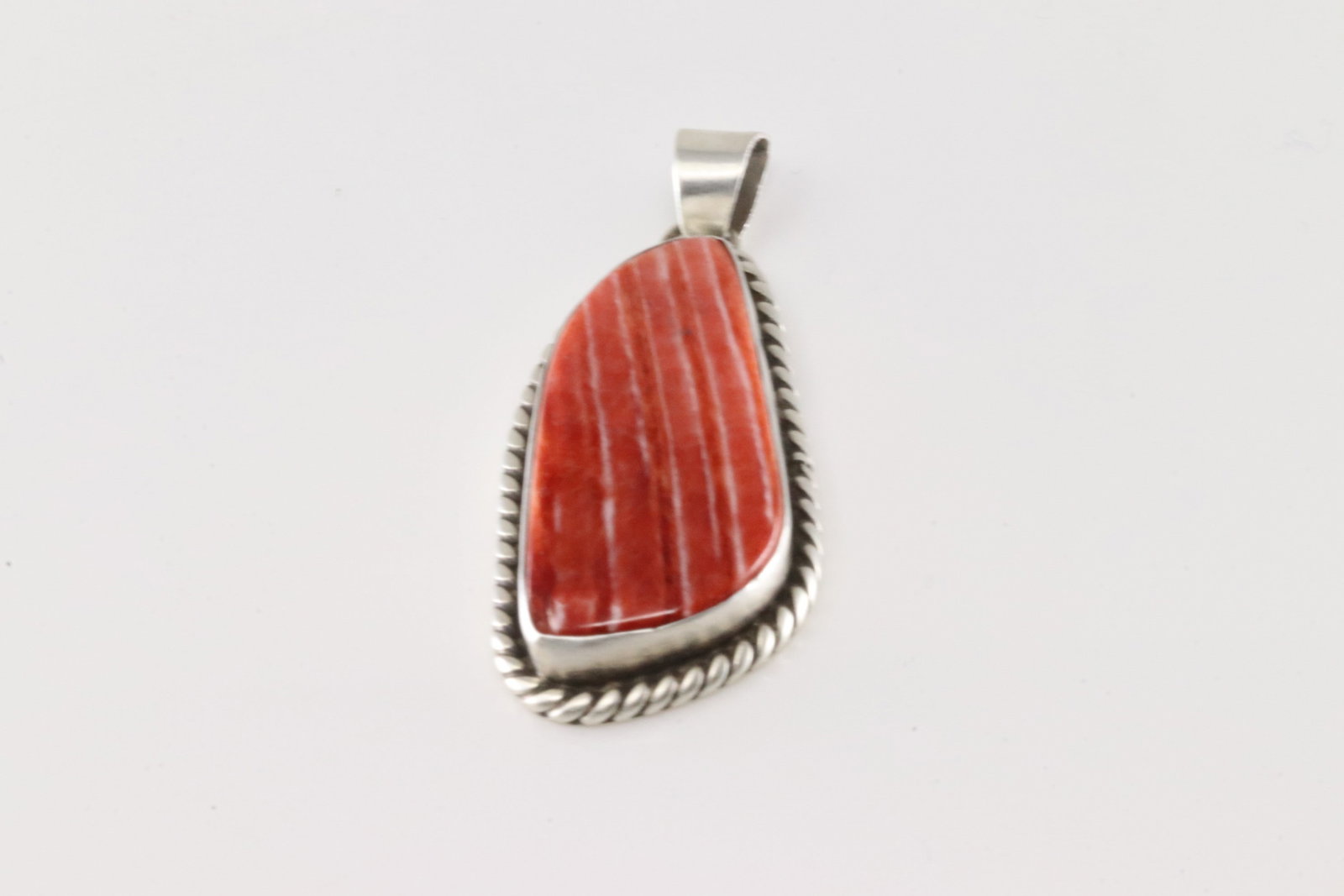 Native America Navajo Sterling Silver Spiny Osyter Pendant By Judith Dixon.: This is a Native America Navajo Sterling Silver Spiny Osyter Pendant By Judith Dixon.