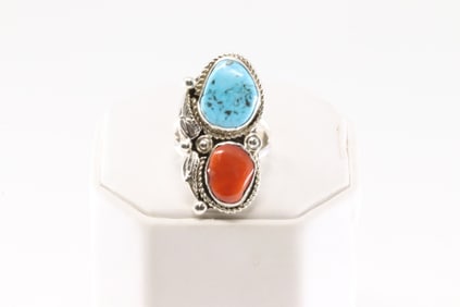 Native America Navajo Sterling Silver Coral & Turquoise Ring.