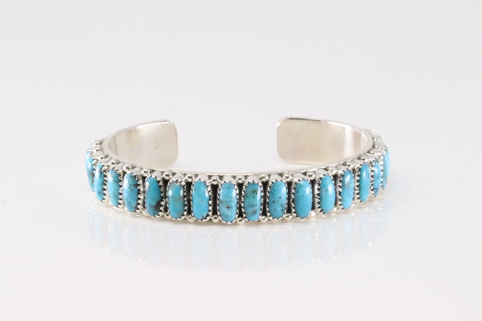 Native America Navajo Sterling Silver Turquoise Bracelet Cuff By Juspert Wilson.: This is a Native America Navajo Sterling Silver Turquoise Bracelet Cuff By Juspert Wilson.