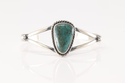 Native America Navajo Sterling Silver Campitos Turquoise Bracelet Cuff By Augustine Largo.