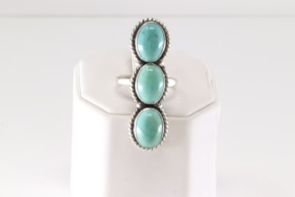 Native America Navajo Sterling Silver Turquoise Ring 3 Stone By Eugene Belone.