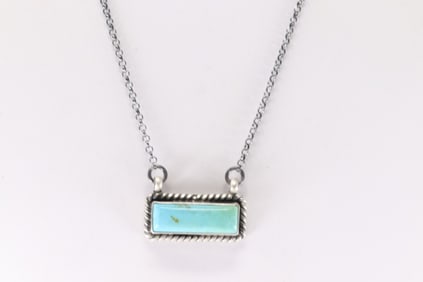 Native America Navajo Sterling Silver Kingman Turquoise Necklace By Johnny Dixon.