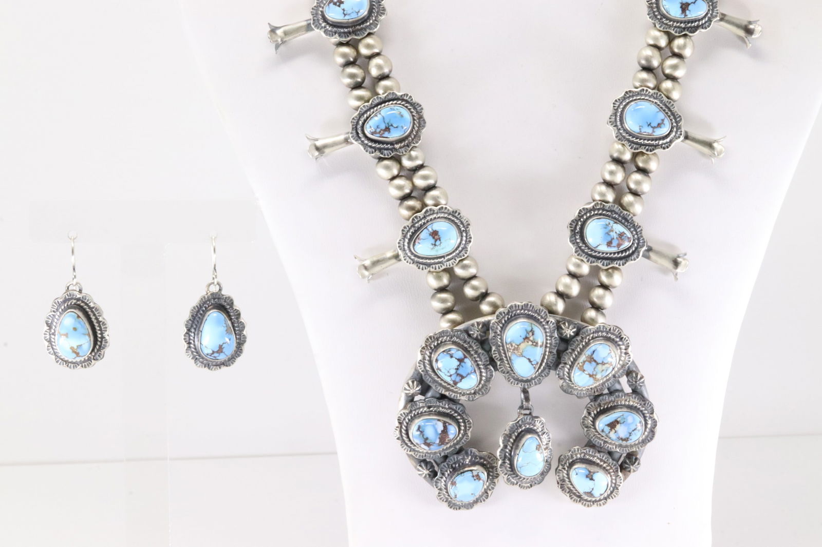 Native America Navajo Sterling Silver Golden Hill Turquooise Squash Blossom Necklace & Earring's Set: This is a Native America Navajo Sterling Silver Golden Hill Turquooise Squash Blossom Necklace & Earring's Set By Thomas Francisco. Necklace length: 26.00" Total weight: 178.20 Grams.