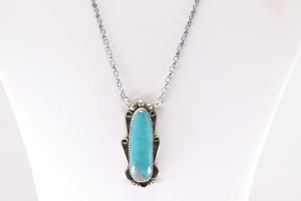 Native America Navajo Sterling Silver Kingman Turquoise Necklace By Juanita Mcdonal.